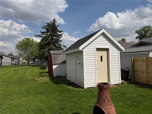 375 - 385 9th Avenue, Marion, IA 52302