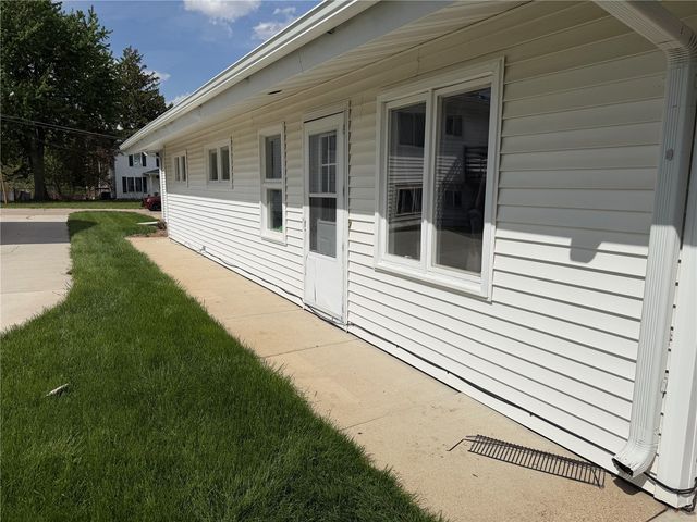 375 - 385 9th Avenue, Marion, IA 52302
