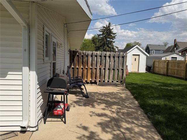 375 - 385 9th Avenue, Marion, IA 52302