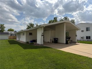 375 - 385 9th Avenue, Marion, IA 52302