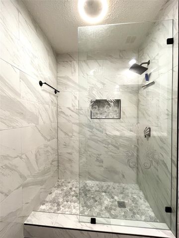 6203 Gladewell Drive, Houston, TX 77072