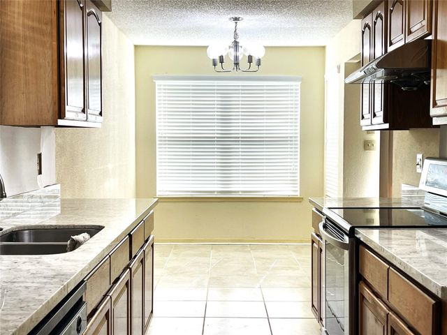 6203 Gladewell Drive, Houston, TX 77072