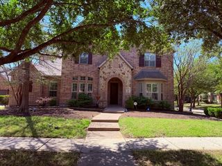 2450 Sir Lovel Lane, Lewisville, TX 75056