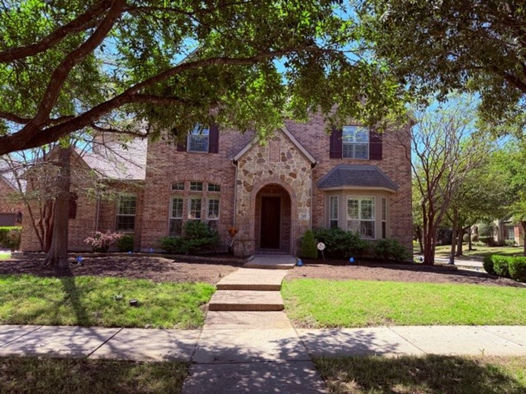 2450 Sir Lovel Lane, Lewisville, TX 75056