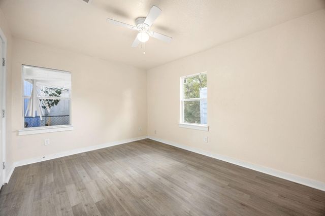 6122 Beldart Street, Houston, TX 77033