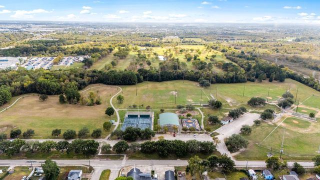 6122 Beldart Street, Houston, TX 77033