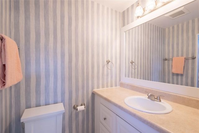 676 PARK CIRCLE 67, Bradenton, FL 34207