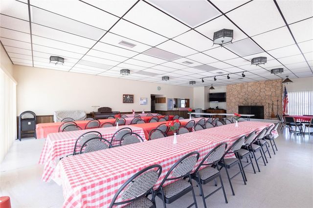 676 PARK CIRCLE 67, Bradenton, FL 34207