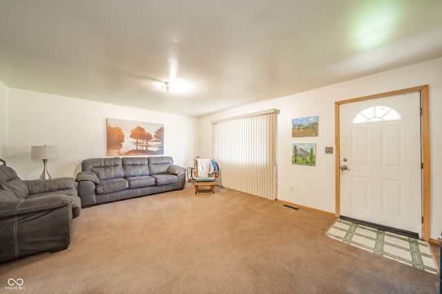 2836 Brentwood Drive, Anderson, IN 46011