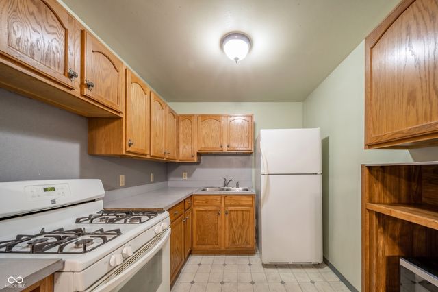 2836 Brentwood Drive, Anderson, IN 46011