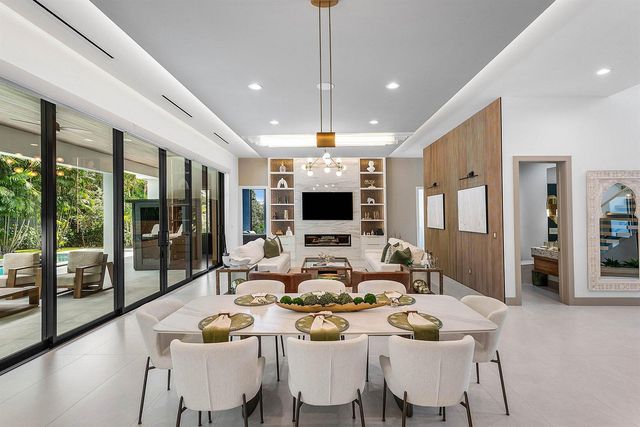 499 NE 4th Street, Boca Raton, FL 33432