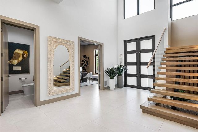 499 NE 4th Street, Boca Raton, FL 33432