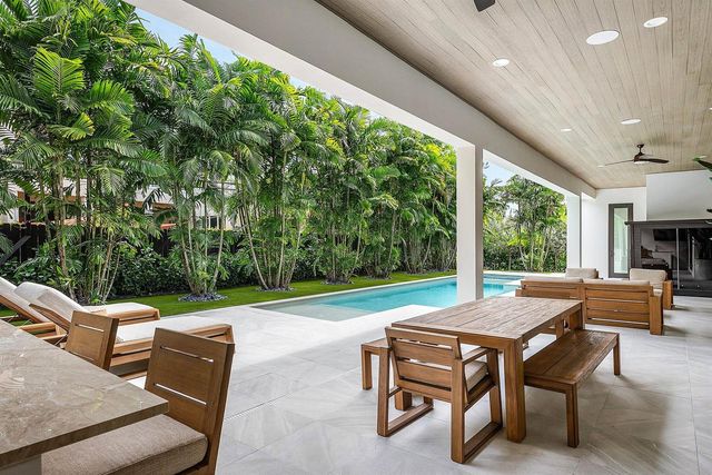 499 NE 4th Street, Boca Raton, FL 33432