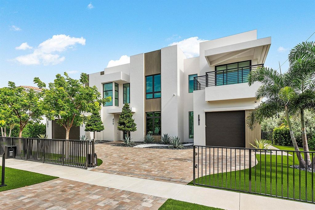 499 NE 4th Street, Boca Raton, FL 33432