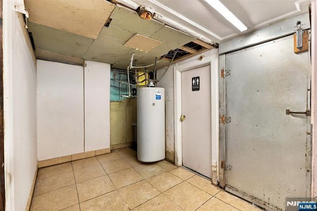 507 Market Street, Saddle Brook, NJ 07663
