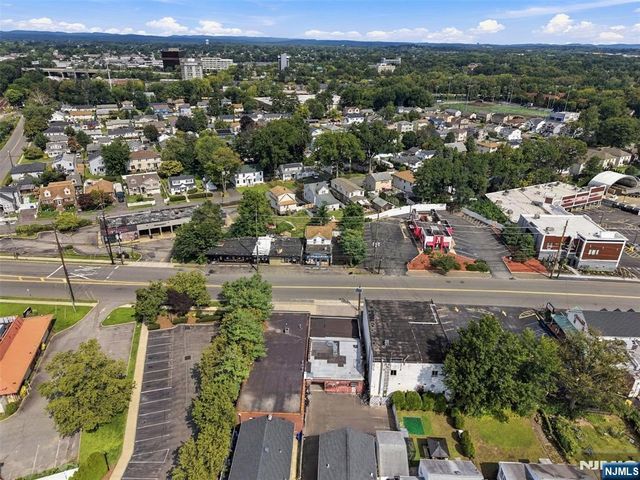 507 Market Street, Saddle Brook, NJ 07663