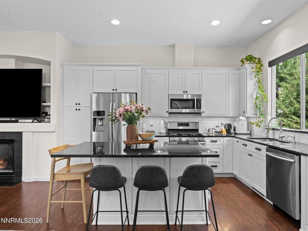 Image 3 of property listing at 1610 Box Canyon Drive, Reno, NV 89521