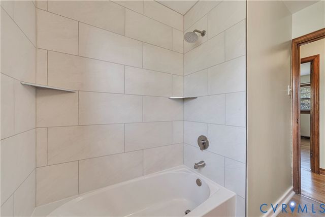 712 Fredericks Hall Rd, Bumpass, VA 23024