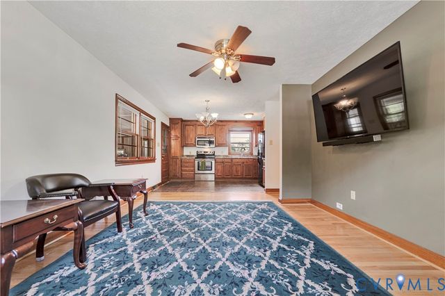 712 Fredericks Hall Rd, Bumpass, VA 23024