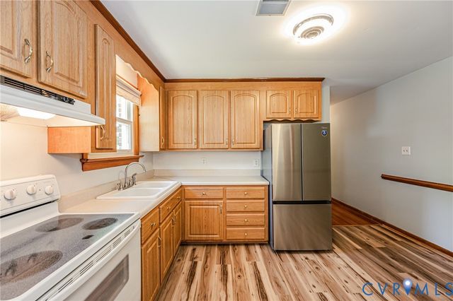 7331 Sandy Ln, Mechanicsville, VA 23111