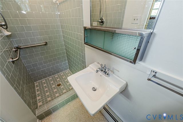 7331 Sandy Ln, Mechanicsville, VA 23111