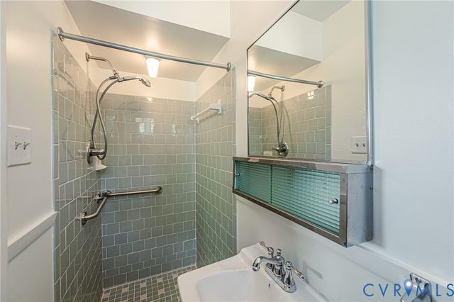 7331 Sandy Ln, Mechanicsville, VA 23111