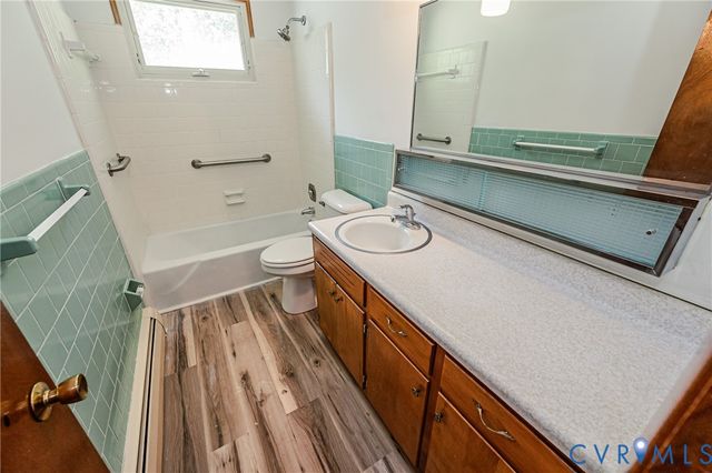 7331 Sandy Ln, Mechanicsville, VA 23111