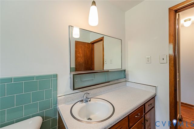 7331 Sandy Ln, Mechanicsville, VA 23111
