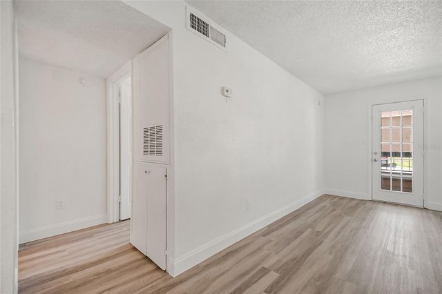 5530 CHRISHIRE WAY D109, Orlando, FL 32822