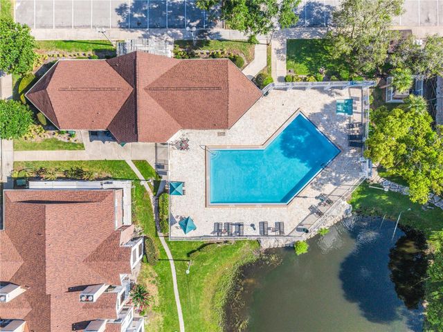 5530 CHRISHIRE WAY D109, Orlando, FL 32822