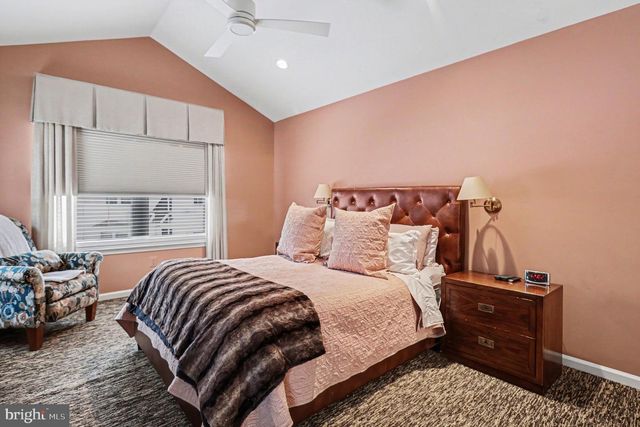 112 MEDINAH DR, Blue Bell, PA 19422