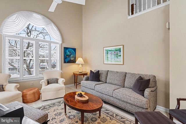 112 MEDINAH DR, Blue Bell, PA 19422