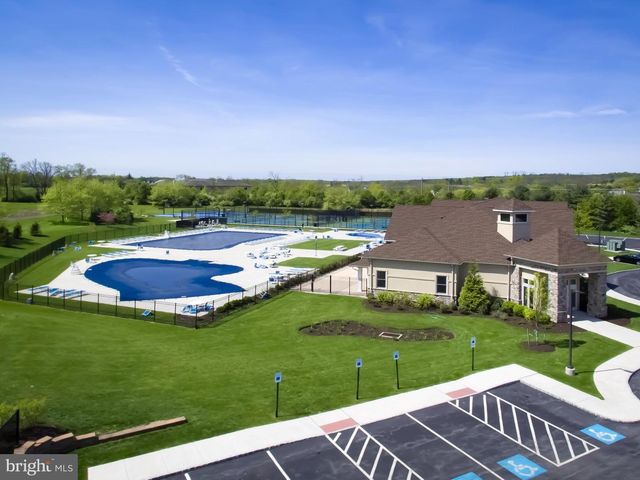 112 MEDINAH DR, Blue Bell, PA 19422