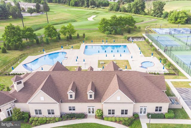 112 MEDINAH DR, Blue Bell, PA 19422