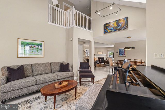 112 MEDINAH DR, Blue Bell, PA 19422