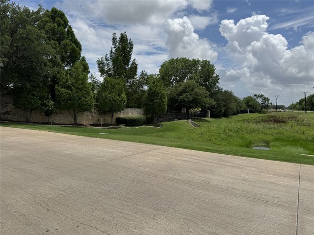 E-19 Waterstone Estates Drive, Mckinney, TX 75071