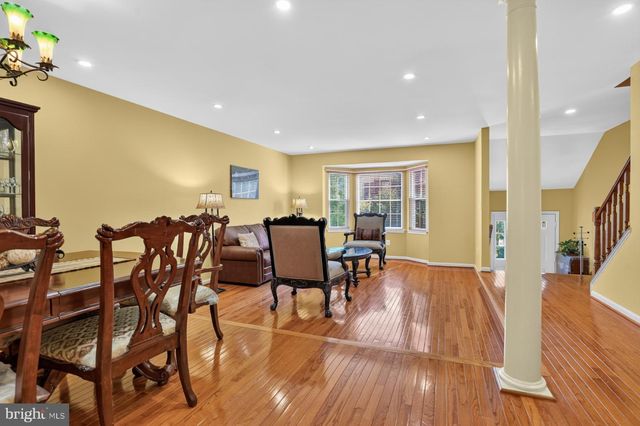 6888 KERRYWOOD CIR, Centreville, VA 20121