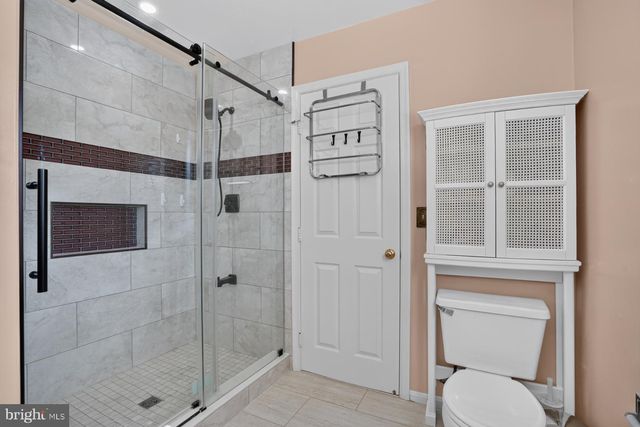 6888 KERRYWOOD CIR, Centreville, VA 20121
