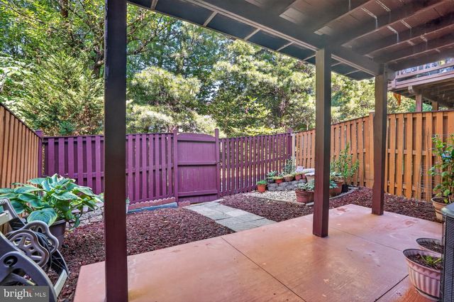 6888 KERRYWOOD CIR, Centreville, VA 20121