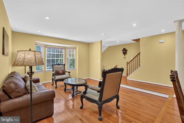 6888 KERRYWOOD CIR, Centreville, VA 20121