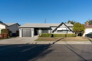 941 Granada Cir, Los Banos, CA 93635