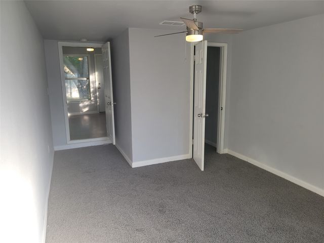 2410 E Overton Road, Dallas, TX 75216