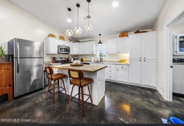 921 Highway 349, Potts Camp, MS 38659