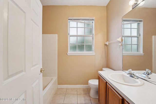 7990 BAYMEADOWS Road E 1001, Jacksonville, FL 32256