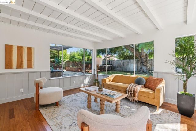 1679 Westwood DR, Concord, CA 94521