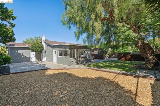 1679 Westwood DR, Concord, CA 94521