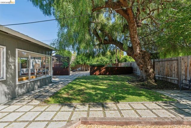 1679 Westwood DR, Concord, CA 94521