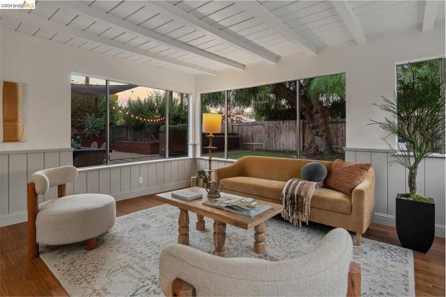 1679 Westwood DR, Concord, CA 94521