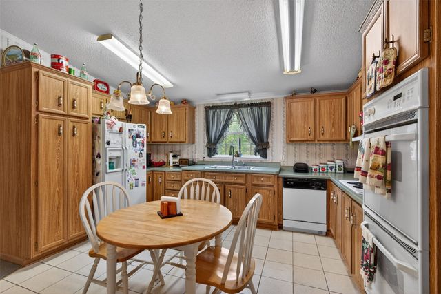 6772 Greenway Avenue, Shreveport, LA 71119