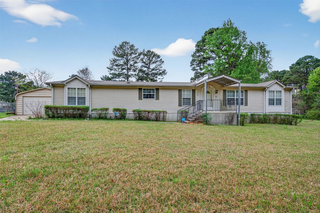 6772 Greenway Avenue, Shreveport, LA 71119